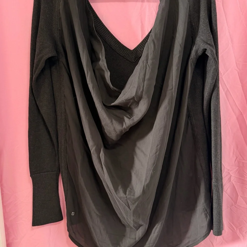 Lululemon Unity Pullover - Picture 2 of 4